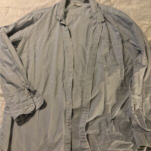 Sonoma Men's Blue and White Striped Shirt